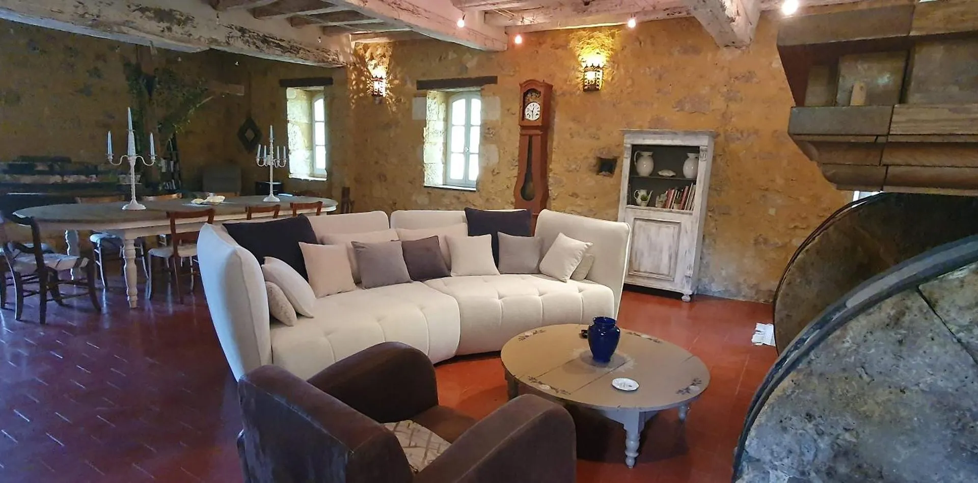 Maison d'hôtes Hotel Le Moulin De Laumet à Vic-Fezensac