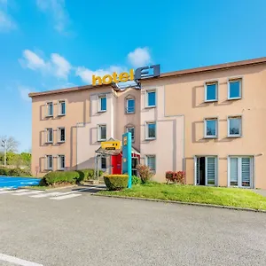 premiere-classe-lyon-est-lisle-dabeau-38080.hotels-rhonealpes.com/